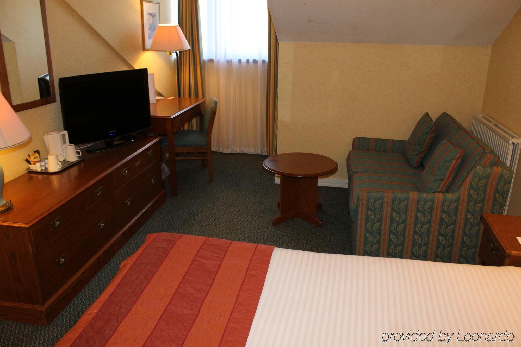 Flore Holiday Inn Northampton West M1 Junc 16, An Ihg Hotel מראה חיצוני תמונה